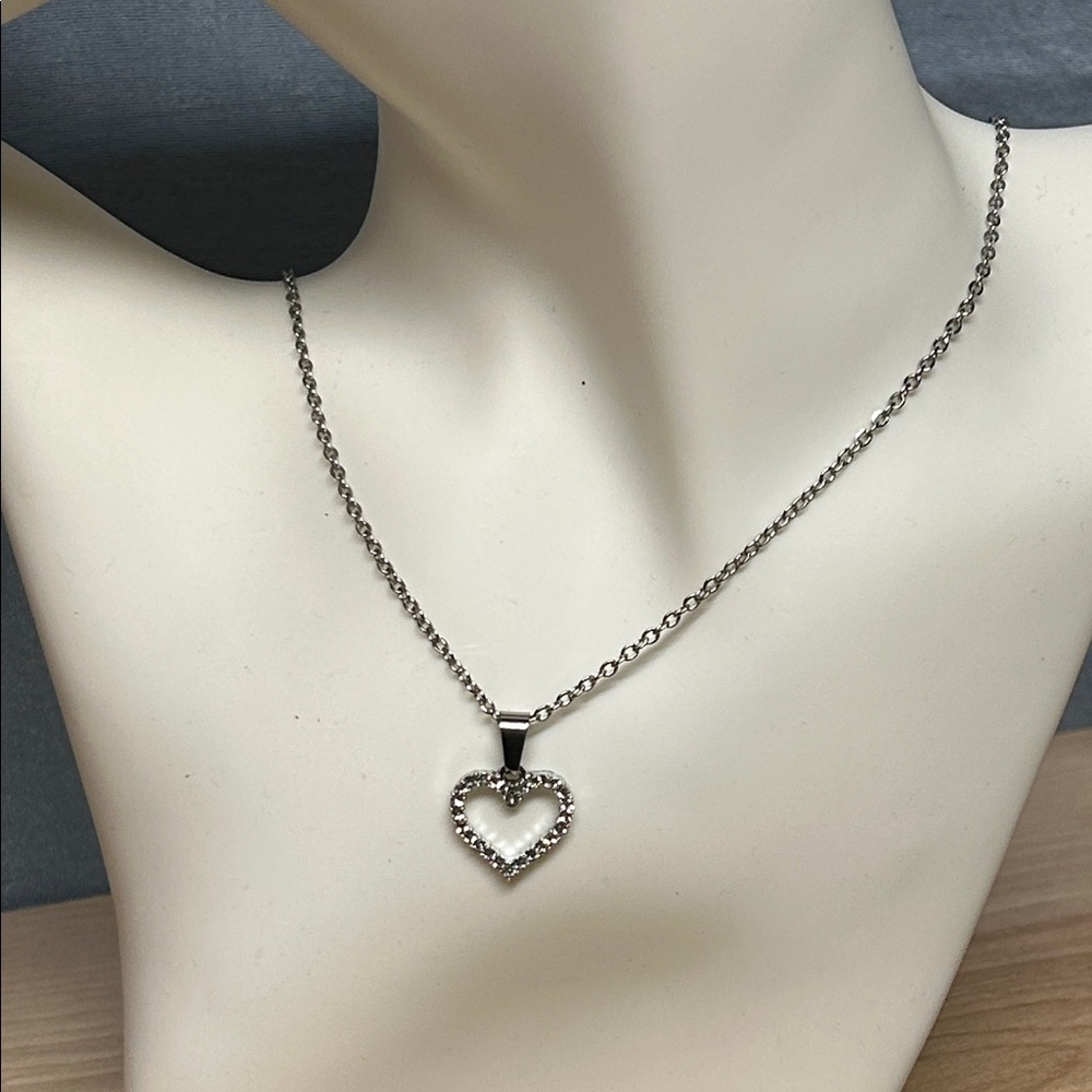 Silver Heart Pendant Necklace